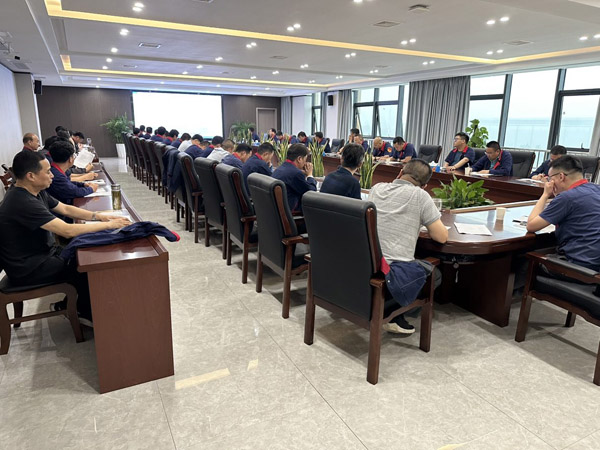 公司召開安全、環(huán)保、職業(yè)衛(wèi)生工作會議 